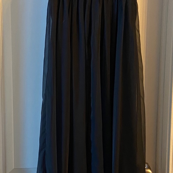 Ellie Wilde prom dress - Picture 3 of 6